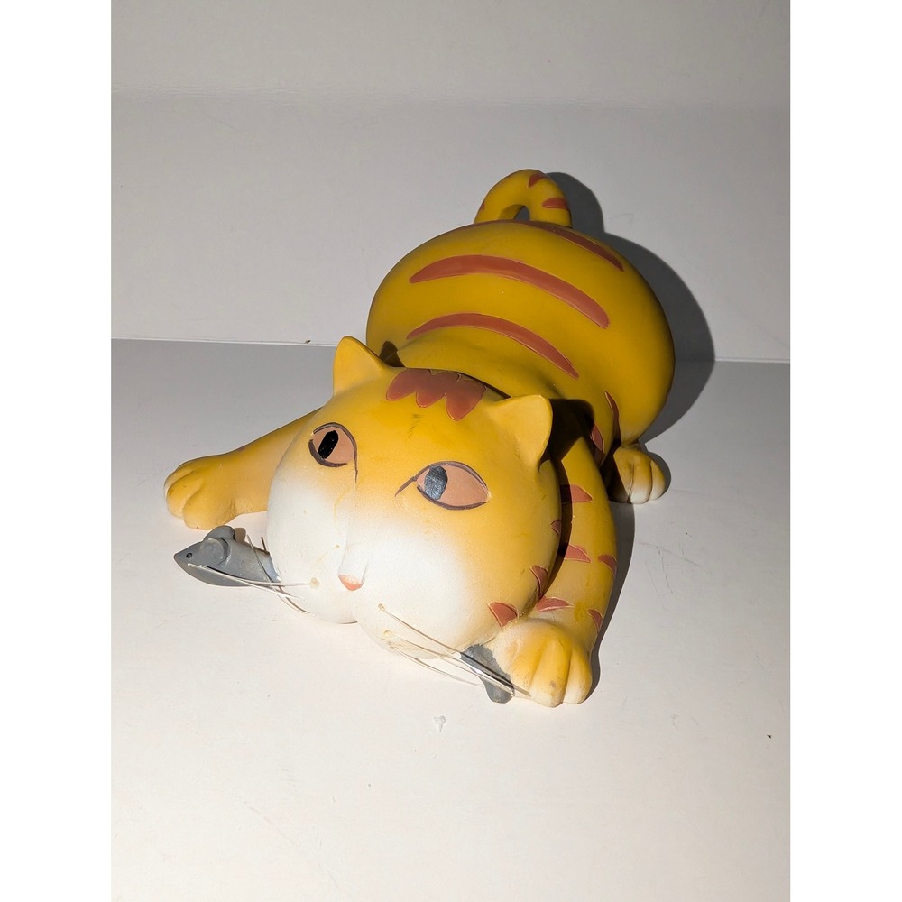 Carlton‎ Cards Orange Tabby Cat Figurine with Mouse Resin Collectible Statuette